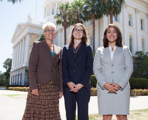 legal clinic students at the capitol